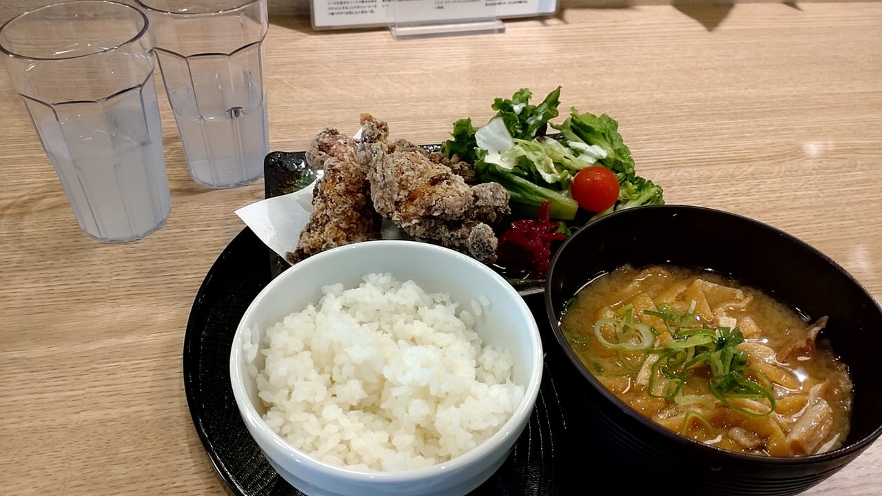 ぐるなび　大分　塩麹鶏唐揚げ　定食