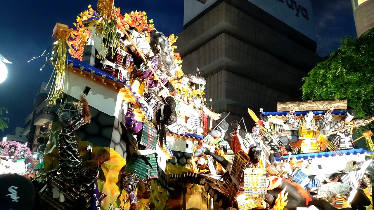 三社大祭　山車　ライトアップ