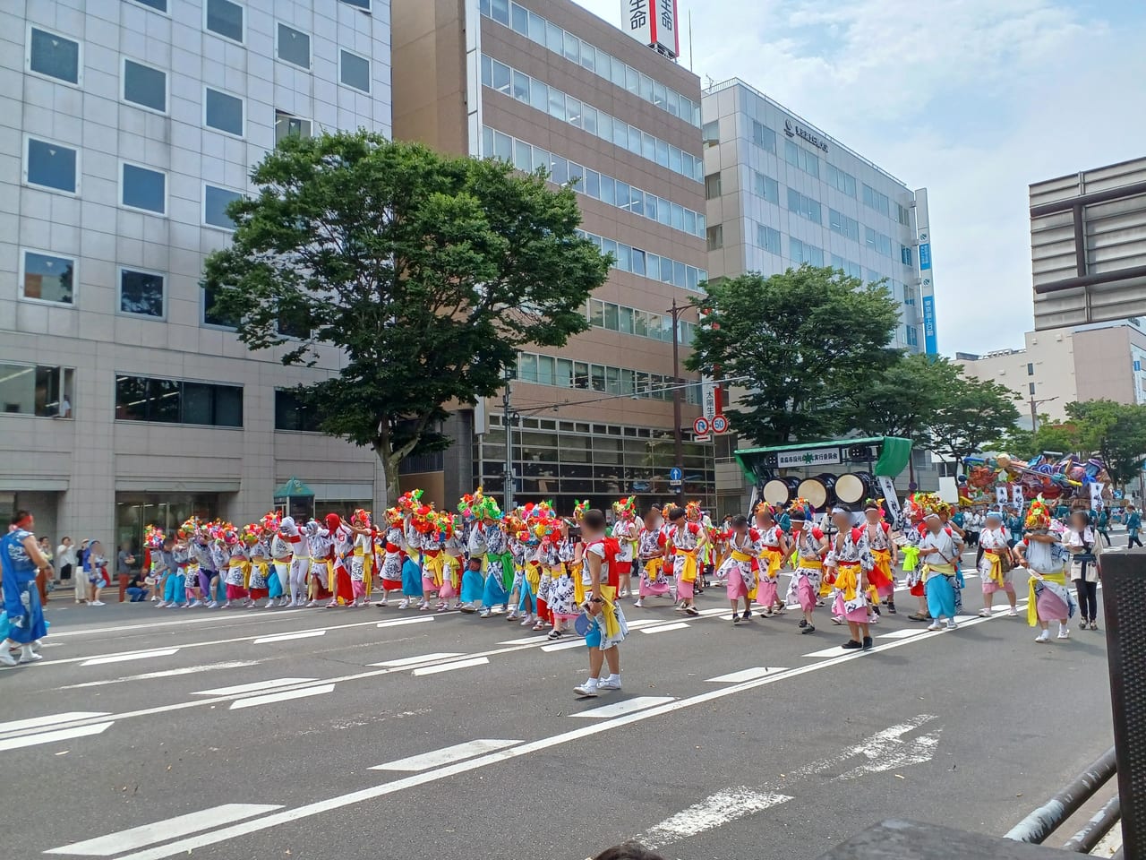 ねぶた昼運行