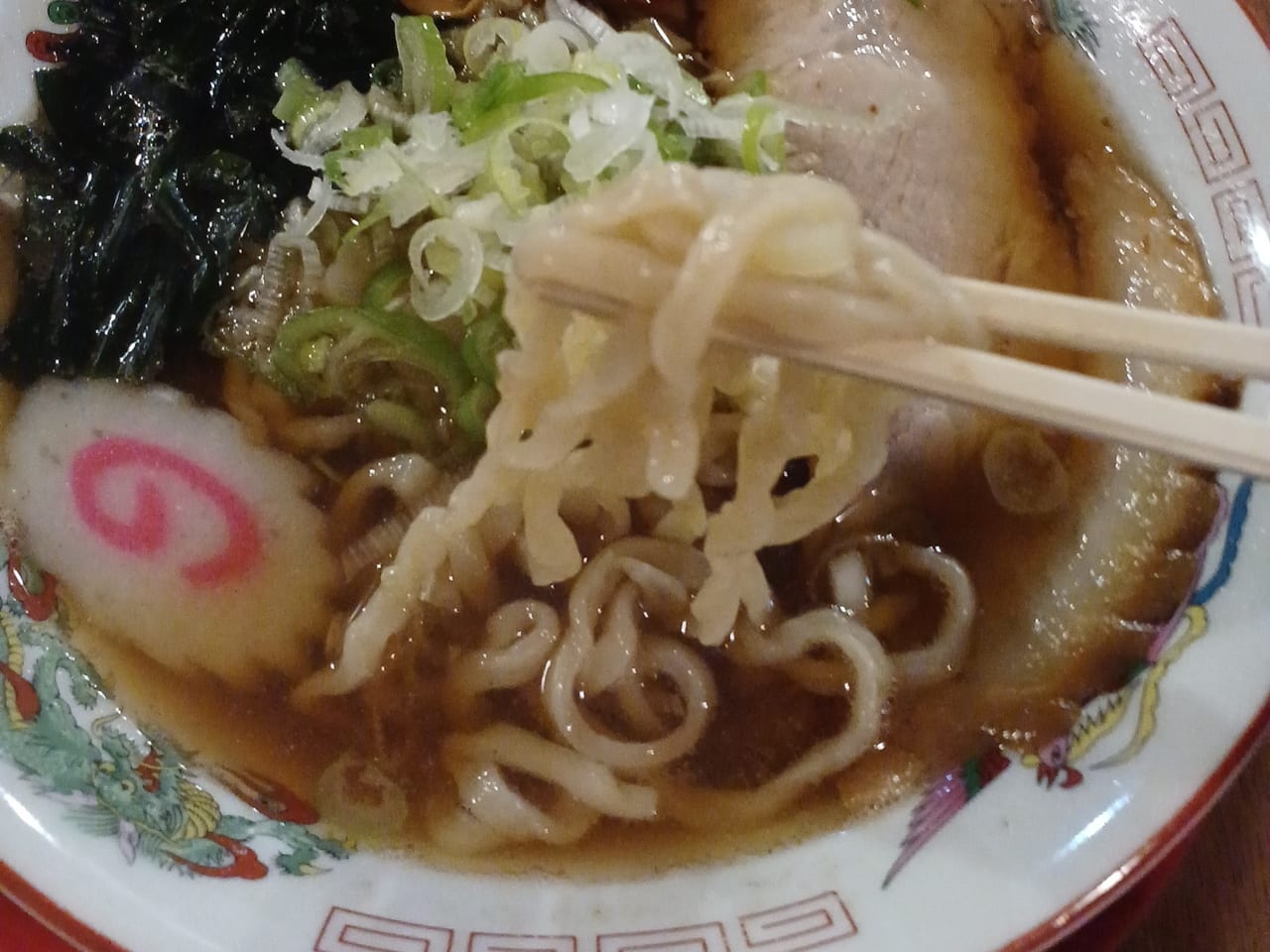 平打ちにぼしそば麺