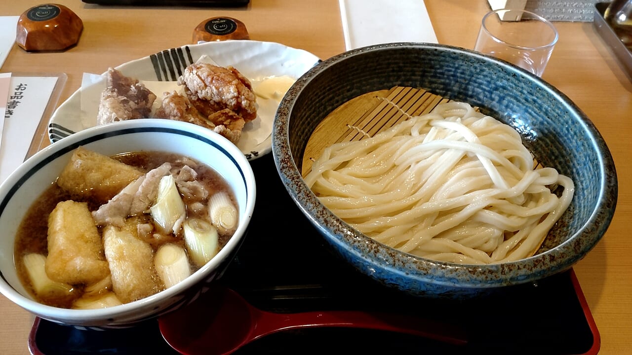 我のてんまる　肉つけうどん　から揚げ