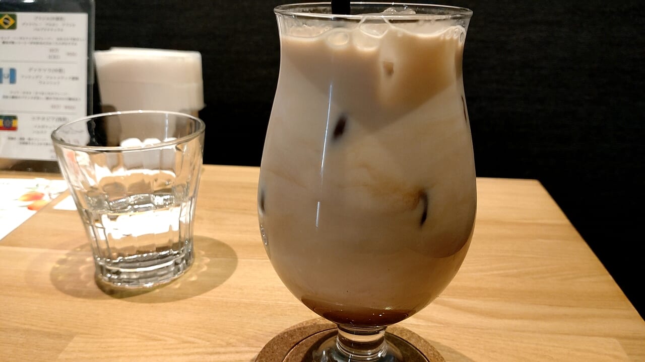 アンバーコーヒー　アイスカフェモカ　実物