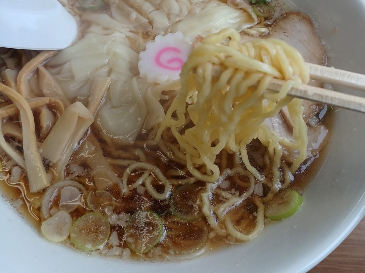 すわ中華そば細ちぢれ麺