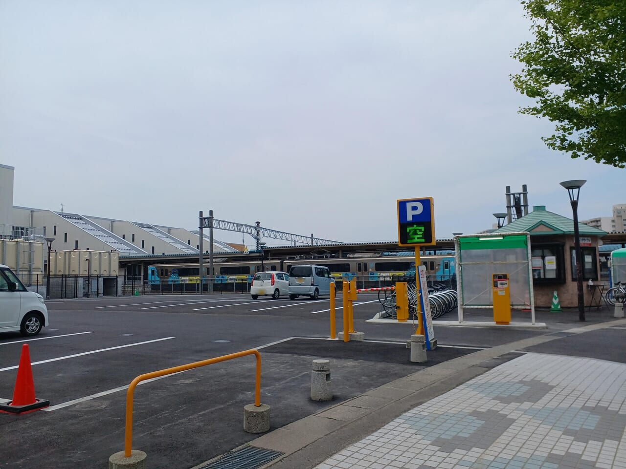 青森駅東口駐車場