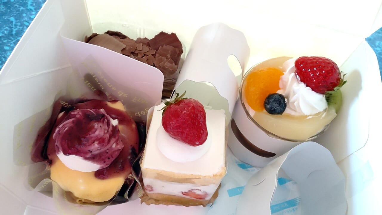 ピエロ　洋菓子　実物