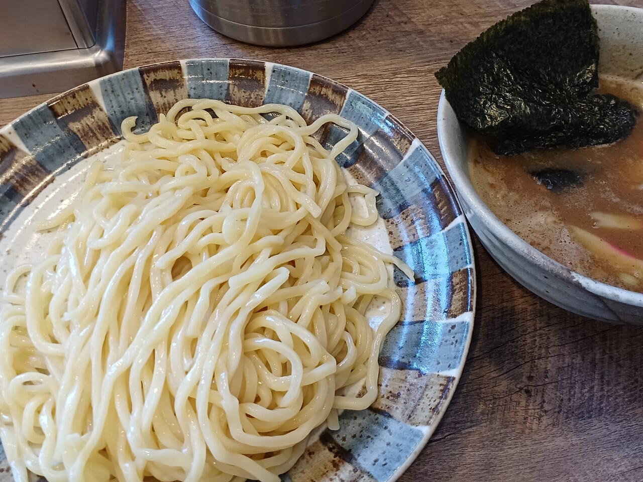 しゅはりつけ麺