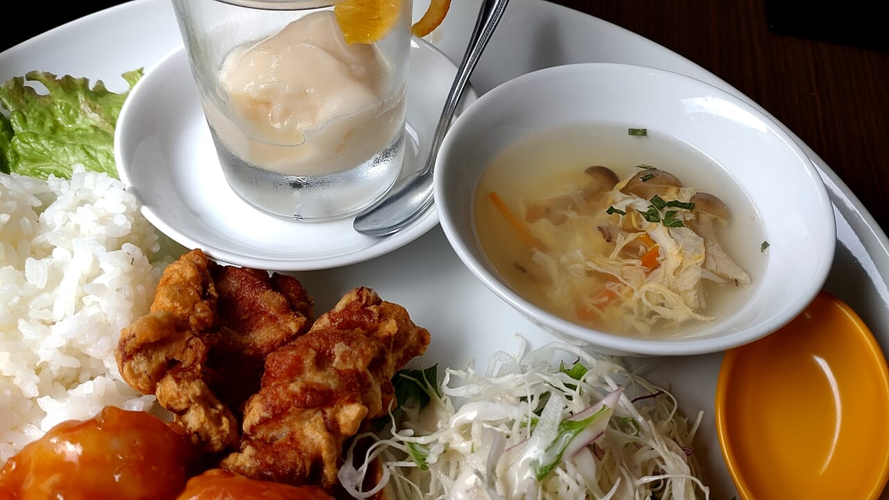 中華のご馳走屋　からあげ　実物