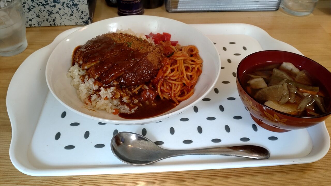 ちきゅう食堂　トルコライス　実物