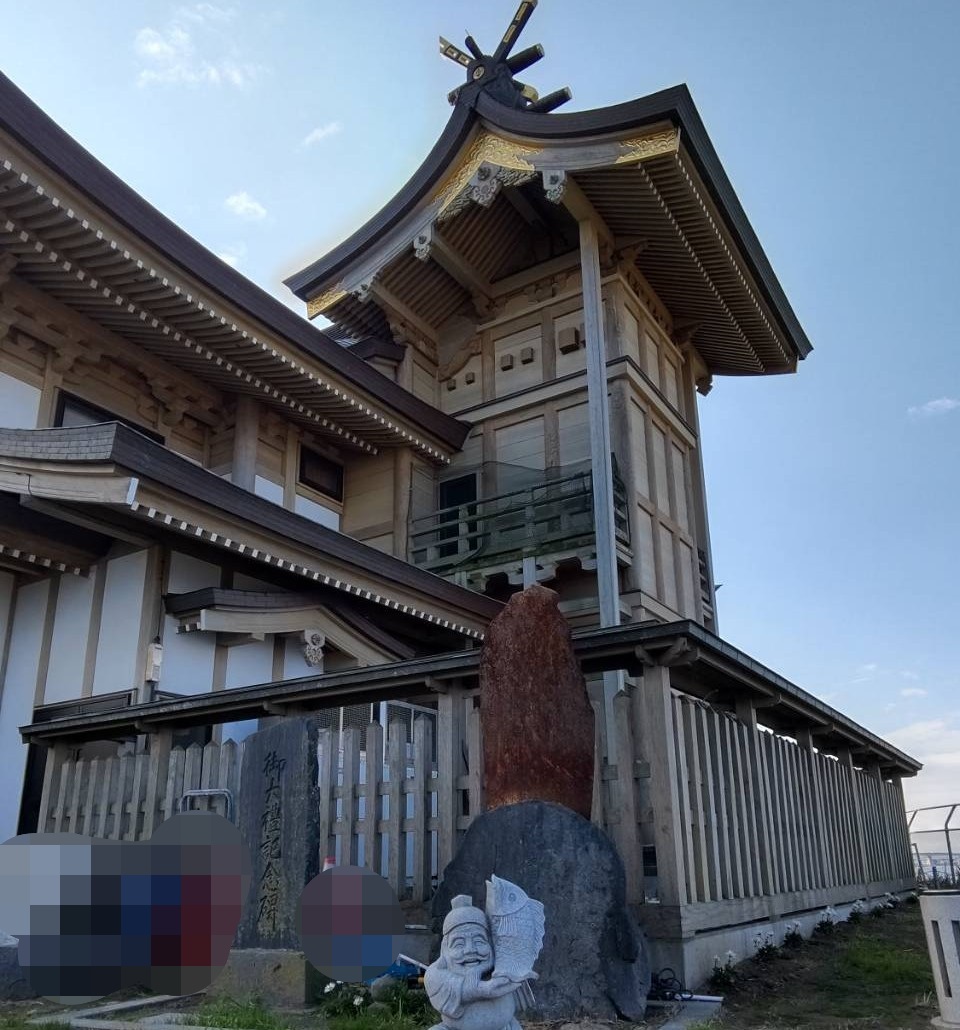 蕪島神社　建物　裏側