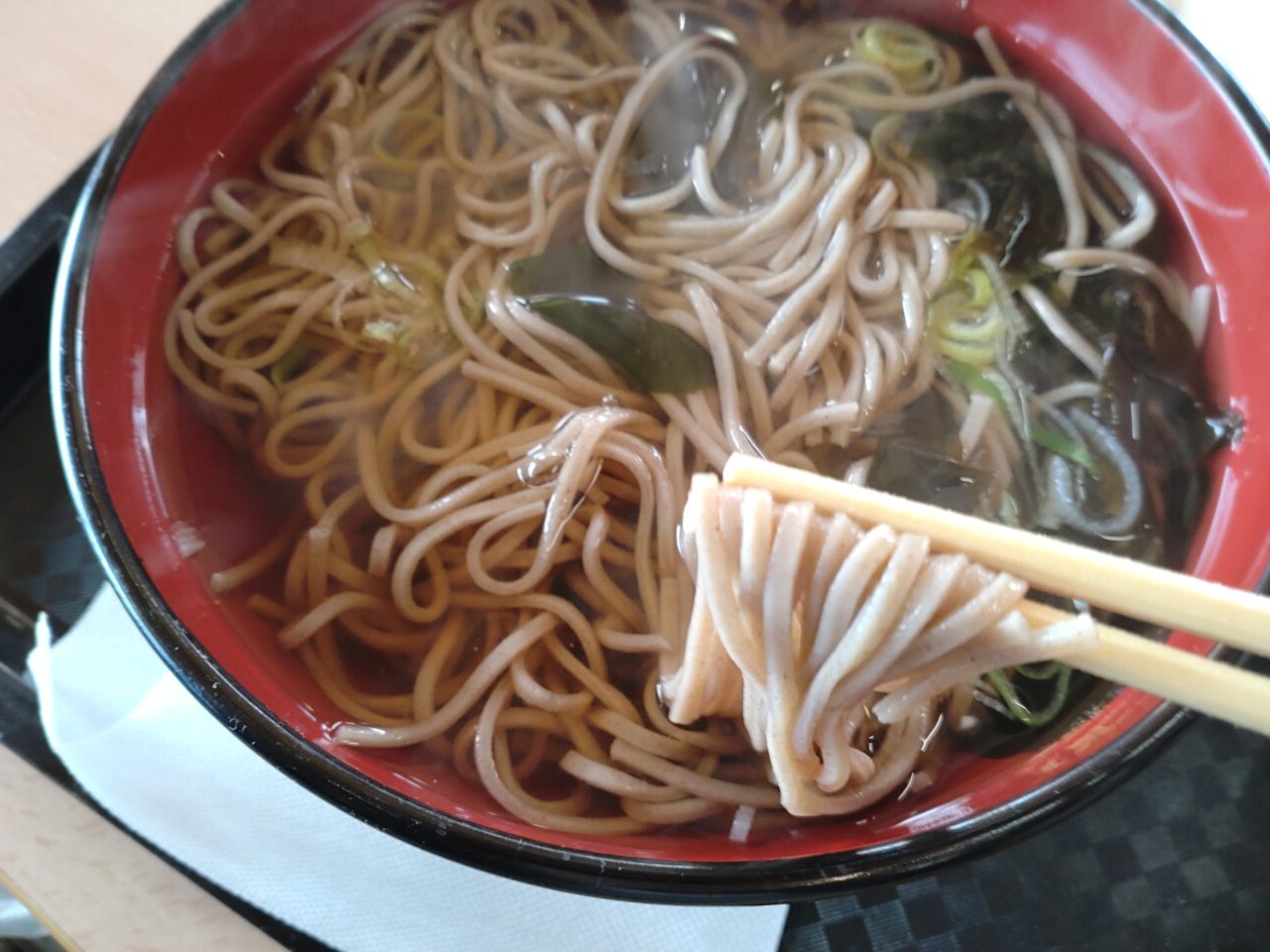 海カフェたねさし　そば　一口分