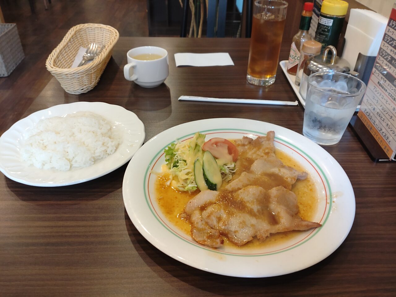 ちゃっぴい　店内　Cランチ