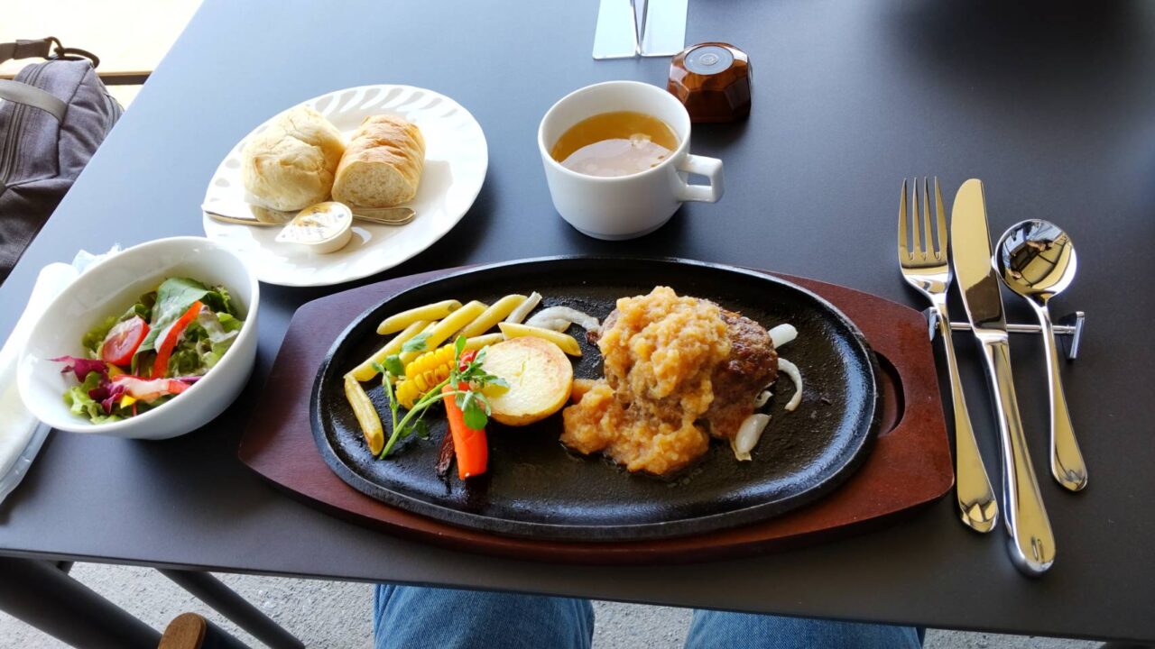 ミチル種差　和風ハンバーグ　メニュー