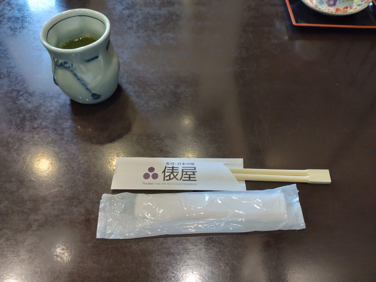 俵屋　しんぶんカフェ　個室