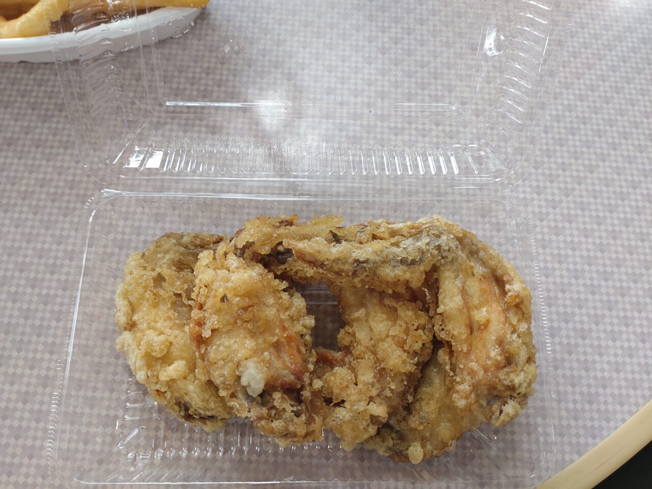 おがる商店　八食センター　手羽先