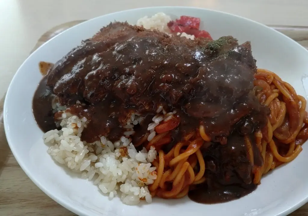ちきゅう　食堂　トルコライス