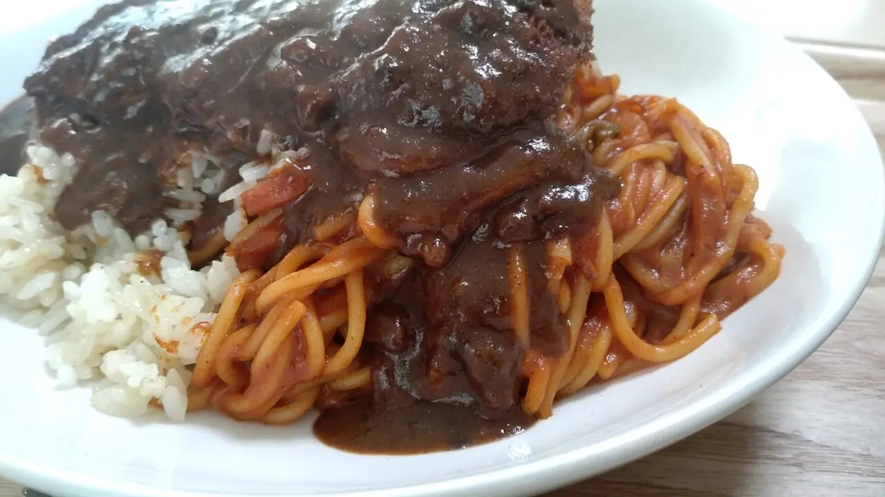 ちきゅう　食堂　ナポリタン