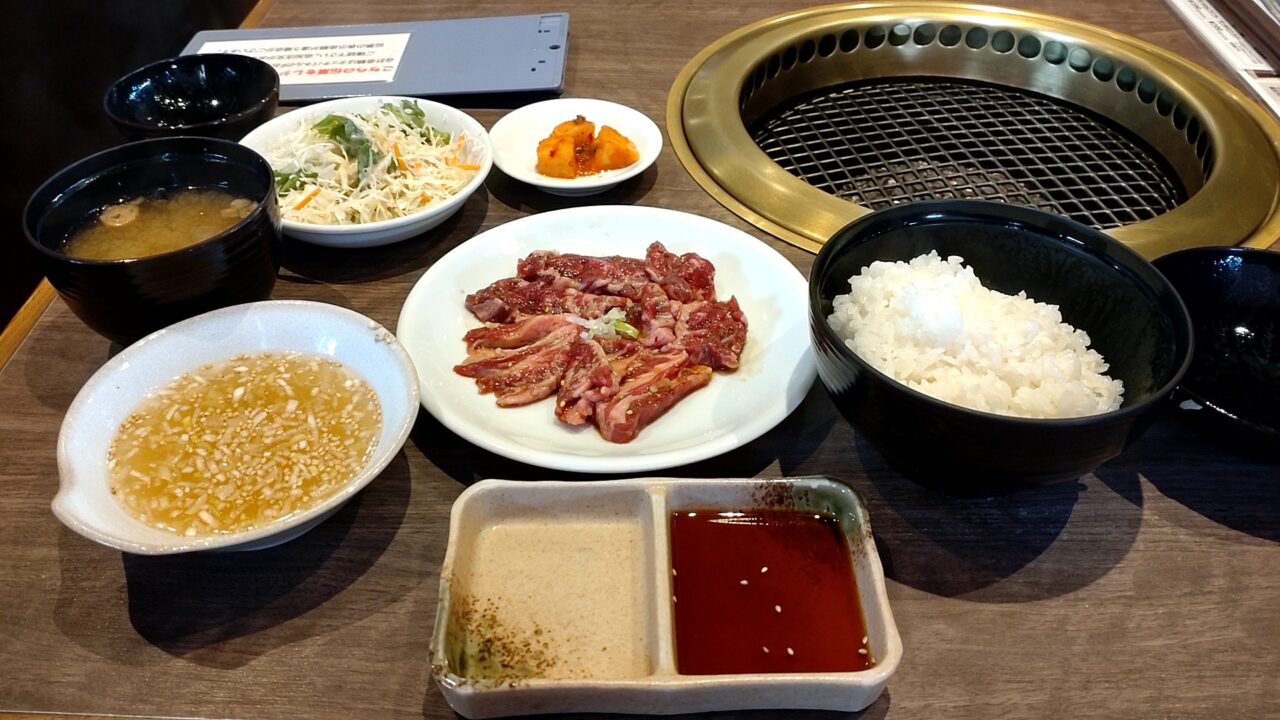 一心亭南類家店　メニュー　カルビランチ