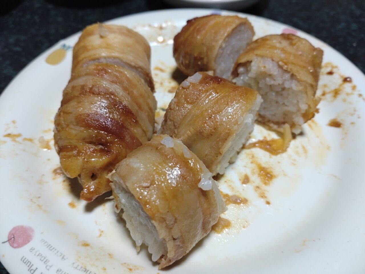 自販機　肉巻きおにぎり　一口分