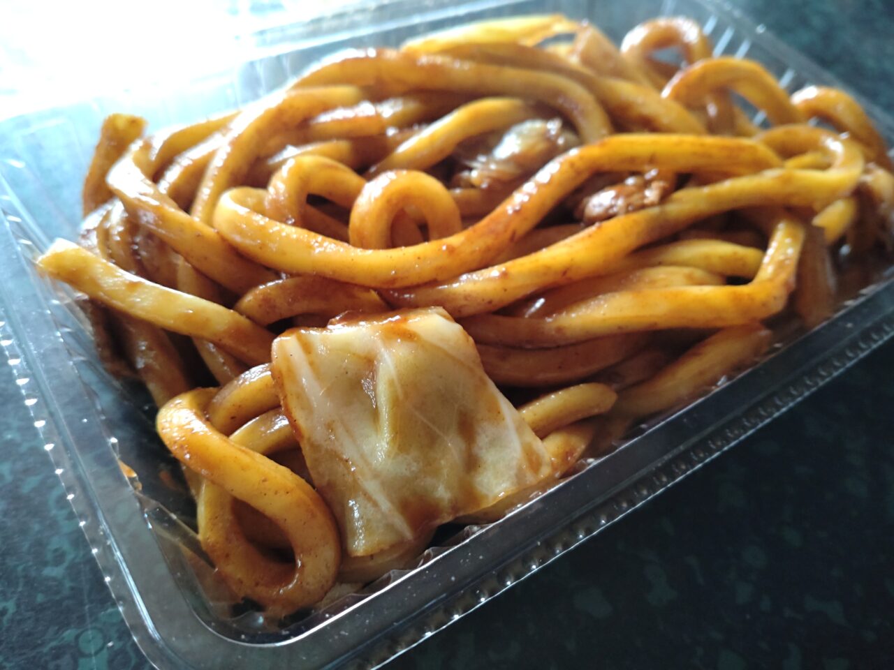 キッチンカー　たか　極太焼きそば